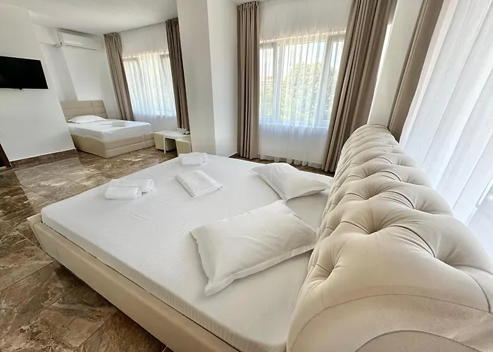 Cocor 3* אפורי נורד